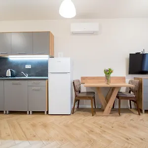  Hotel de apartamente Wow For Rent - Bul Montevideo 25a - B