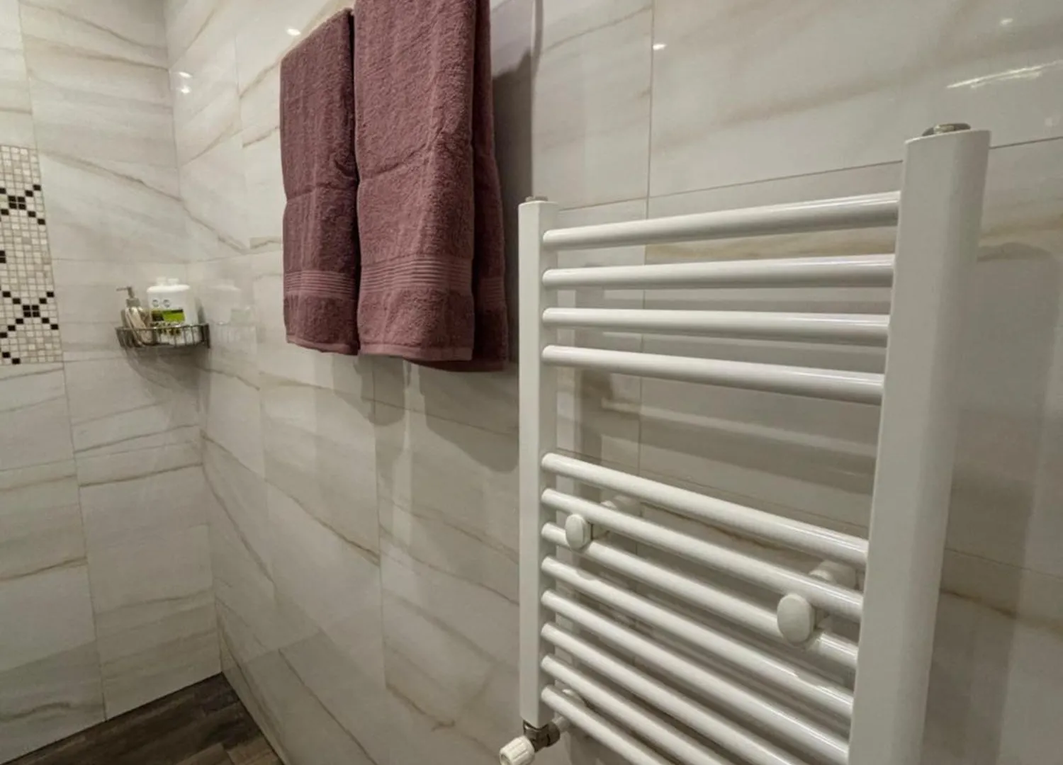 Modern, Cute And Comfy Apartment - Free Private Parking Sofia